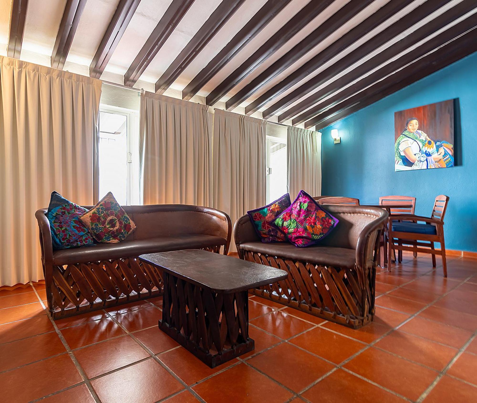 La Iguana Vallarta Lgbt Adults Only - Romantic Zone - Party Clubbing Street Пуэрто-Вальярта Экстерьер фото